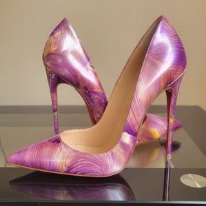 Christian Louboutin So Kate